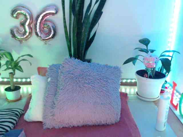 bomboncita288 webcam