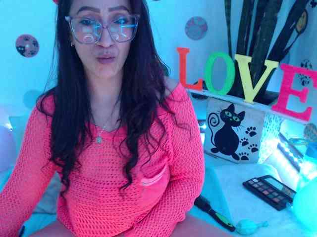 bomboncita288 webcam