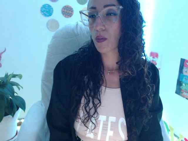 bomboncita288 webcam