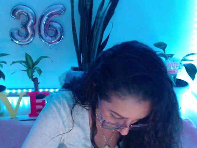 bomboncita288 webcam
