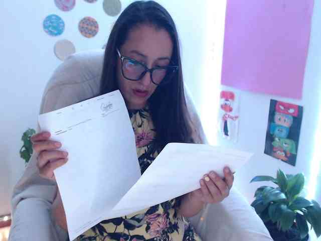 bomboncita288 webcam