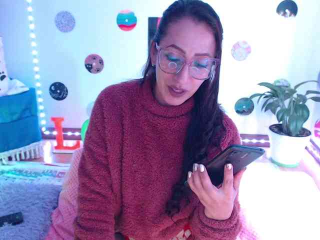 bomboncita288 webcam
