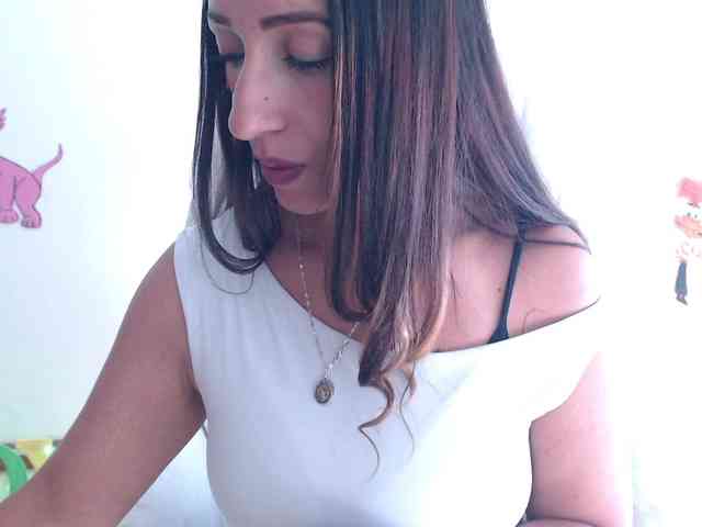 bomboncita288 webcam