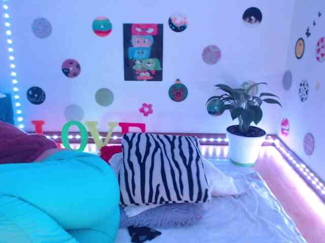 bomboncita288 webcam