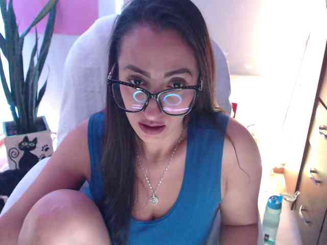 bomboncita288 webcam