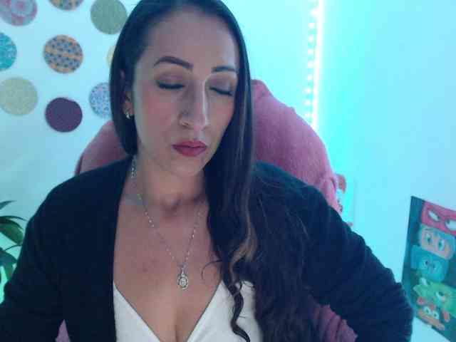 bomboncita288 webcam