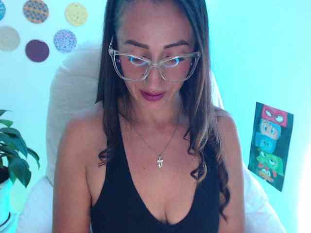 bomboncita288 webcam