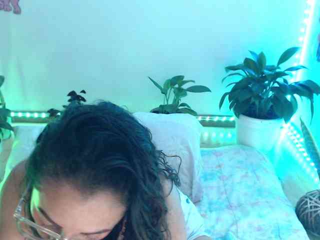 bomboncita288 webcam