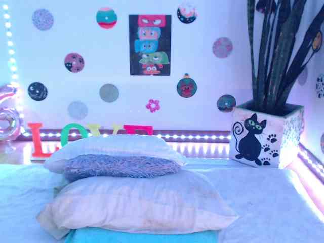 bomboncita288 webcam