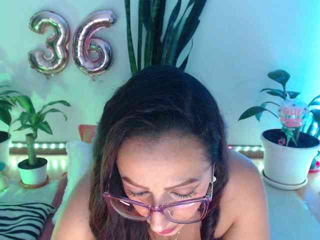 bomboncita288 webcam