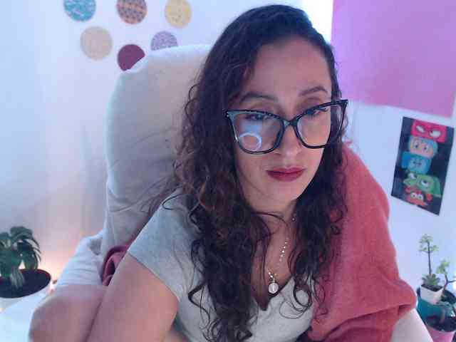 bomboncita288 webcam