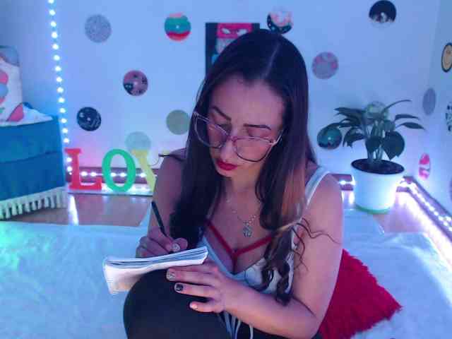 bomboncita288 webcam