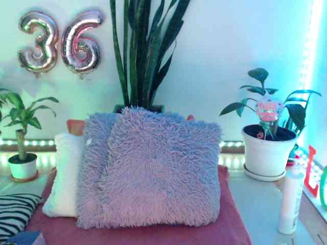 bomboncita288 webcam