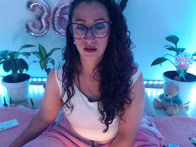 bomboncita288 webcam