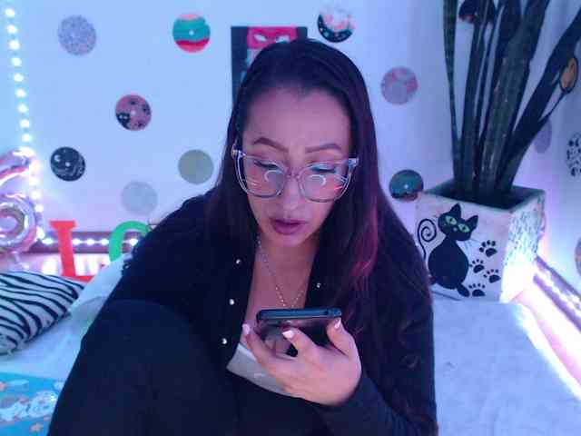 bomboncita288 webcam