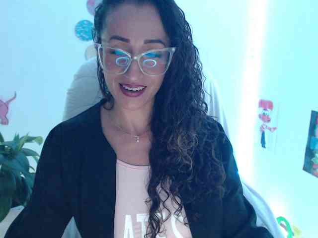 bomboncita288 webcam