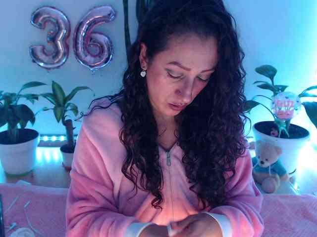 bomboncita288 webcam