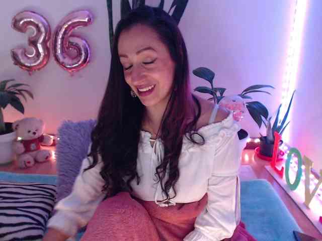 bomboncita288 webcam
