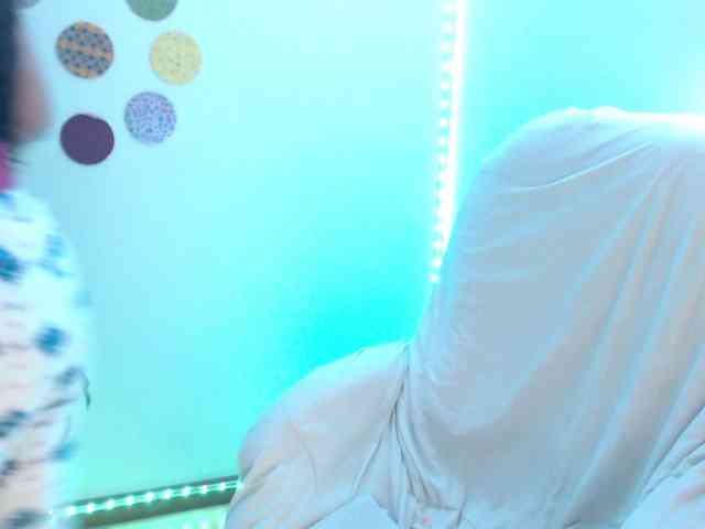 bomboncita288 webcam