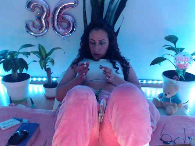 bomboncita288 webcam