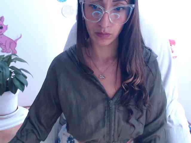 bomboncita288 webcam