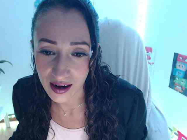 bomboncita288 webcam