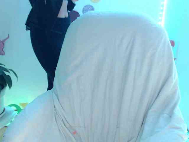 bomboncita288 webcam