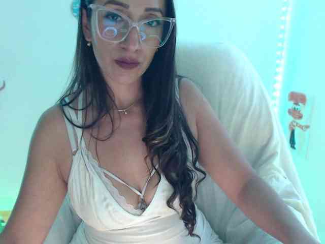 bomboncita288 webcam