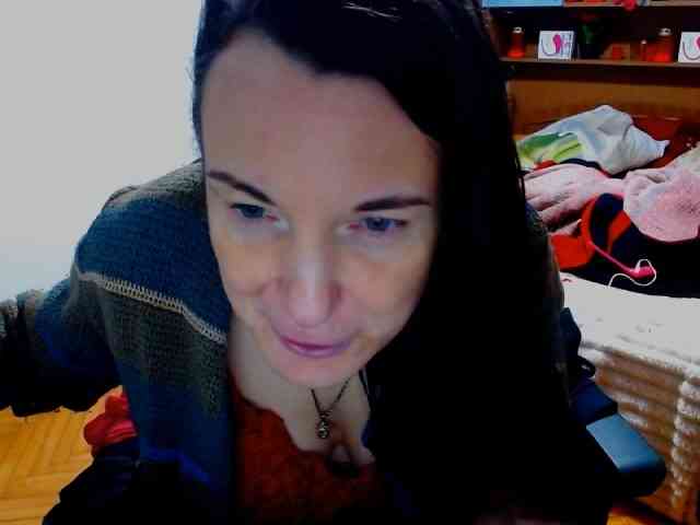 LadyLUnique webcam
