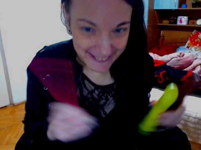 LadyLUnique webcam