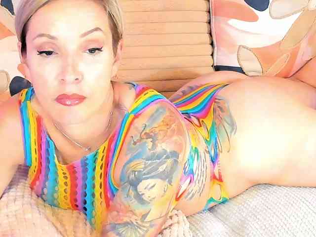 JessieStar webcam