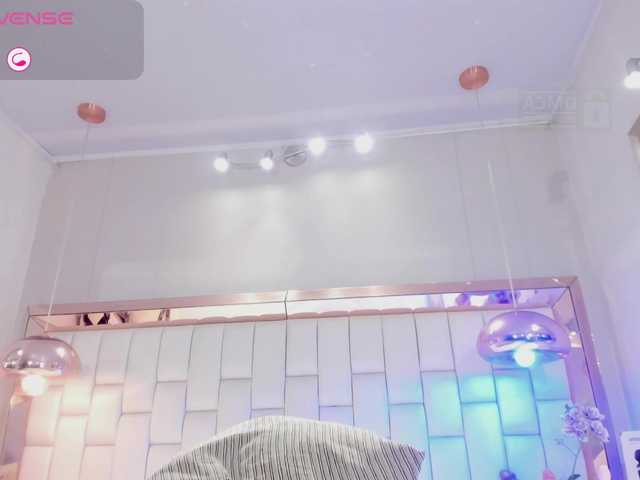 lady-hellen Live Cam on BongaCams