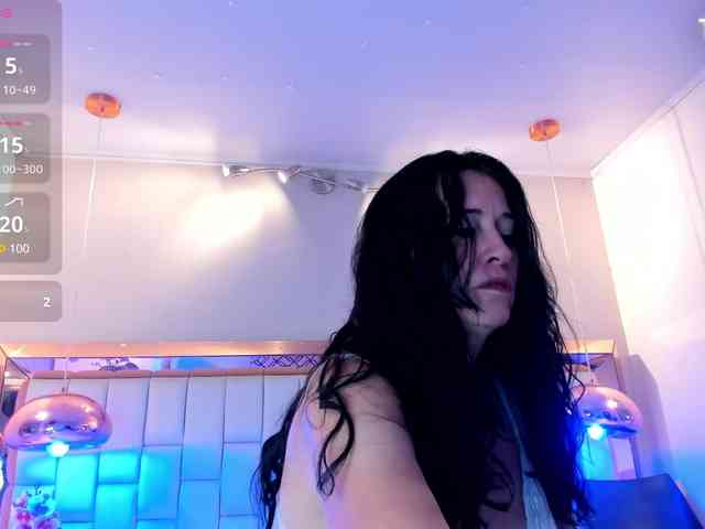 Lady-Hellen webcam