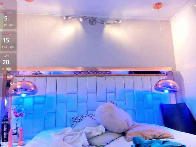 Lady-Hellen webcam