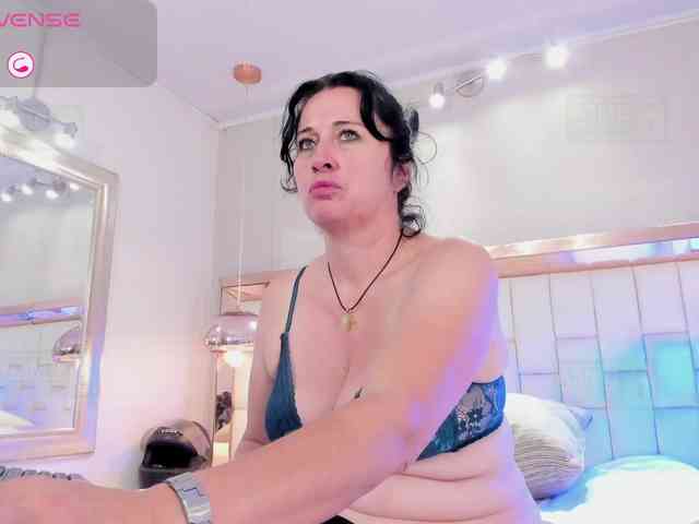 lady-hellen lady-hellen