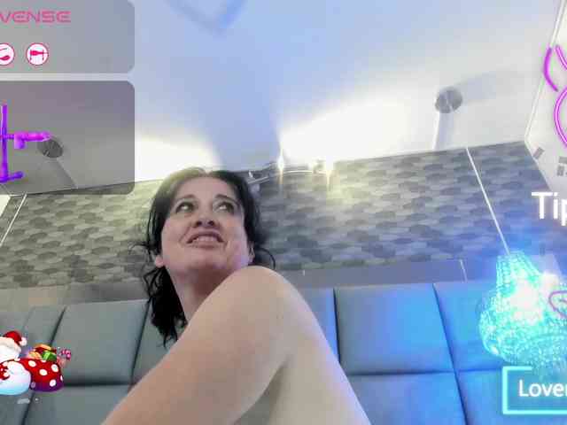 Lady-Hellen webcam