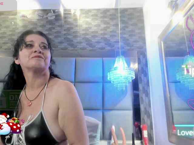 Lady-Hellen webcam