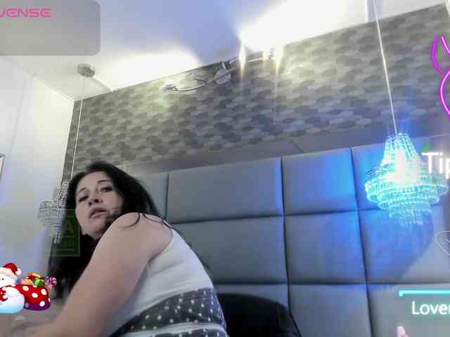 Lady-Hellen webcam