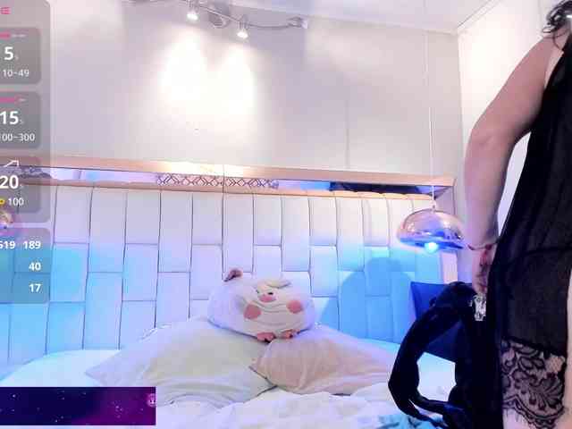 Lady-Hellen webcam