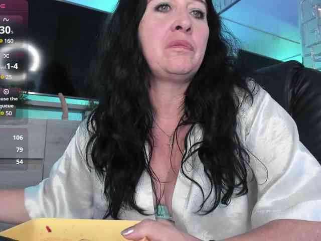 Lady-Hellen webcam