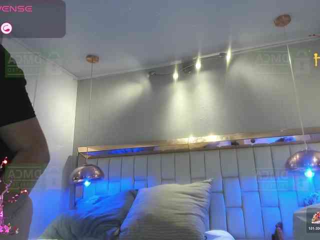 Lady-Hellen webcam