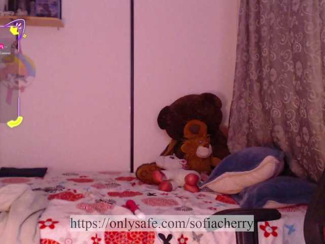 soficute's BongaCams show and profile