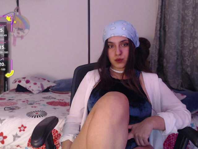 soficute's BongaCams show and profile