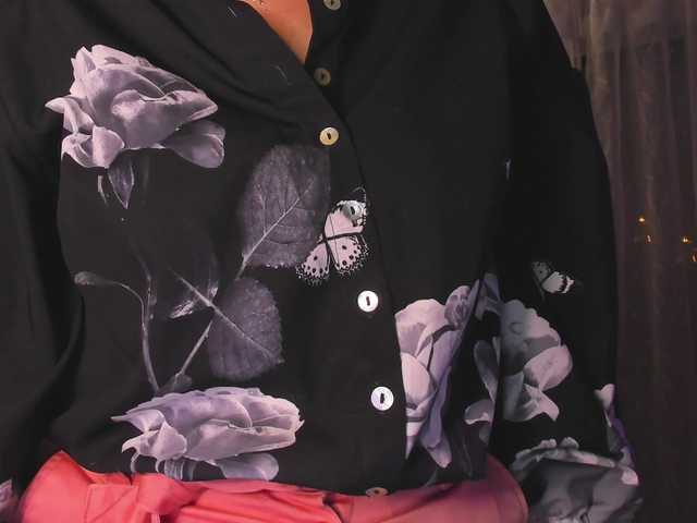 SoftVANESSA's BongaCams show and profile