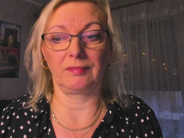 SoftVANESSA's BongaCams show and profile