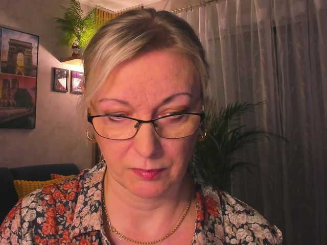 SoftVANESSA's BongaCams show and profile