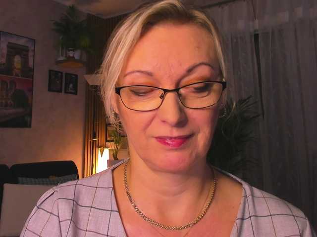  SoftVANESSA chat room