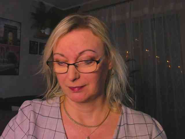 SoftVANESSA Live Webcam on BongaCams