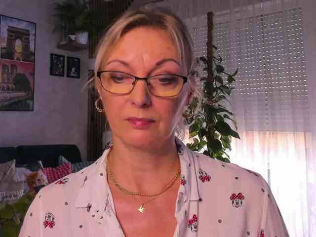 live sex cam chat SoftVANESSA
