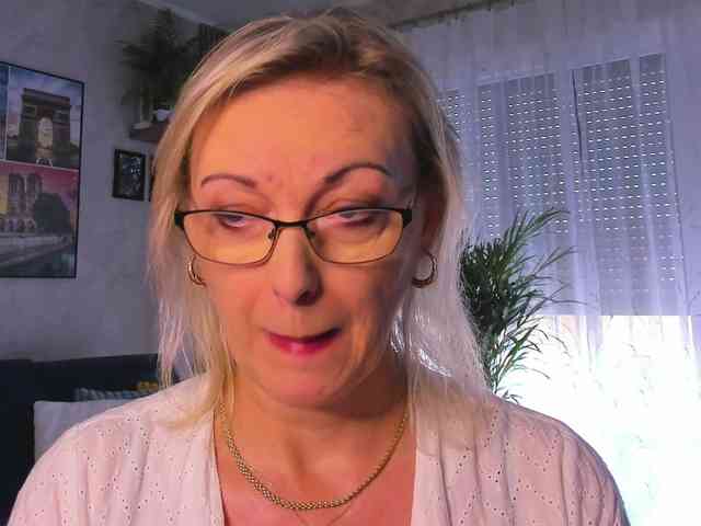 SoftVANESSA bongacams